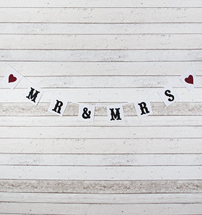 Bunting: Mrs & Mrs Red Hearts Square - Rustic Wedding Style